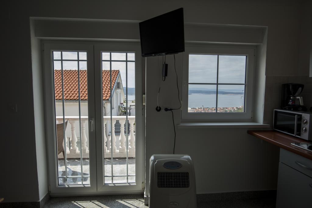 Apartments Adria Crikvenica Esterno foto